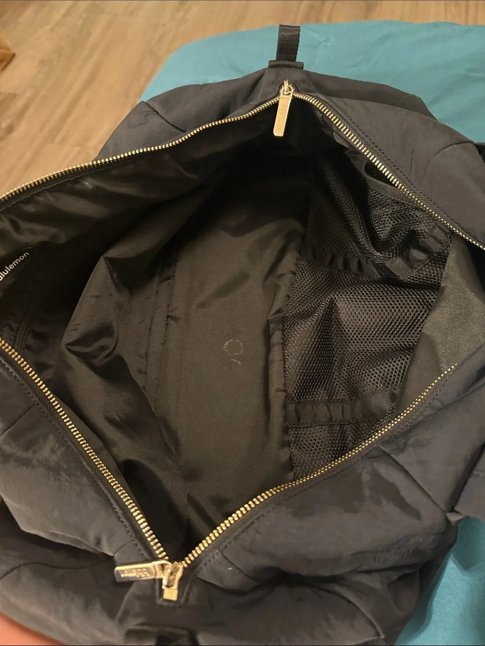 Lululemon On My Level Duffle 16L
